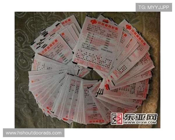 澳门皇冠彩票游戏多样,提供最新的彩票资讯与便捷的购票服务